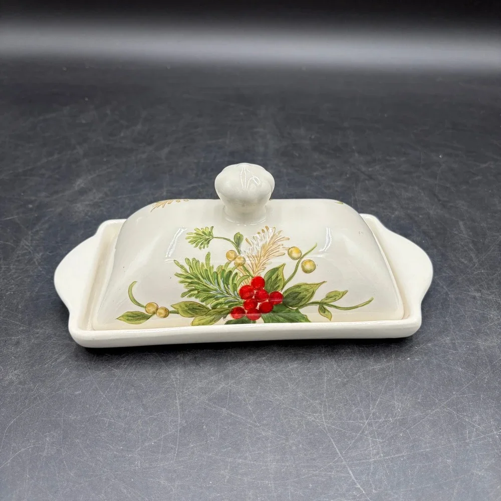 Maxcera Handcrafted Ceramic Butter Dish Holiday Holly Berry Christmas White
